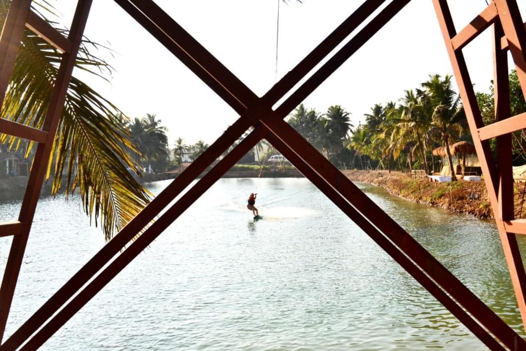 Wake Park Goa Arambol Exterior foto