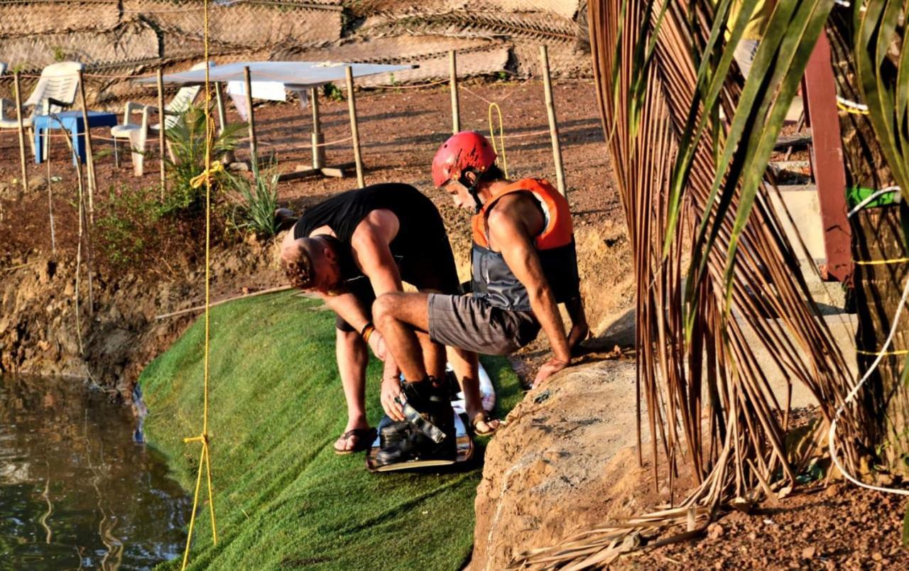 Wake Park Goa Arambol Exterior foto